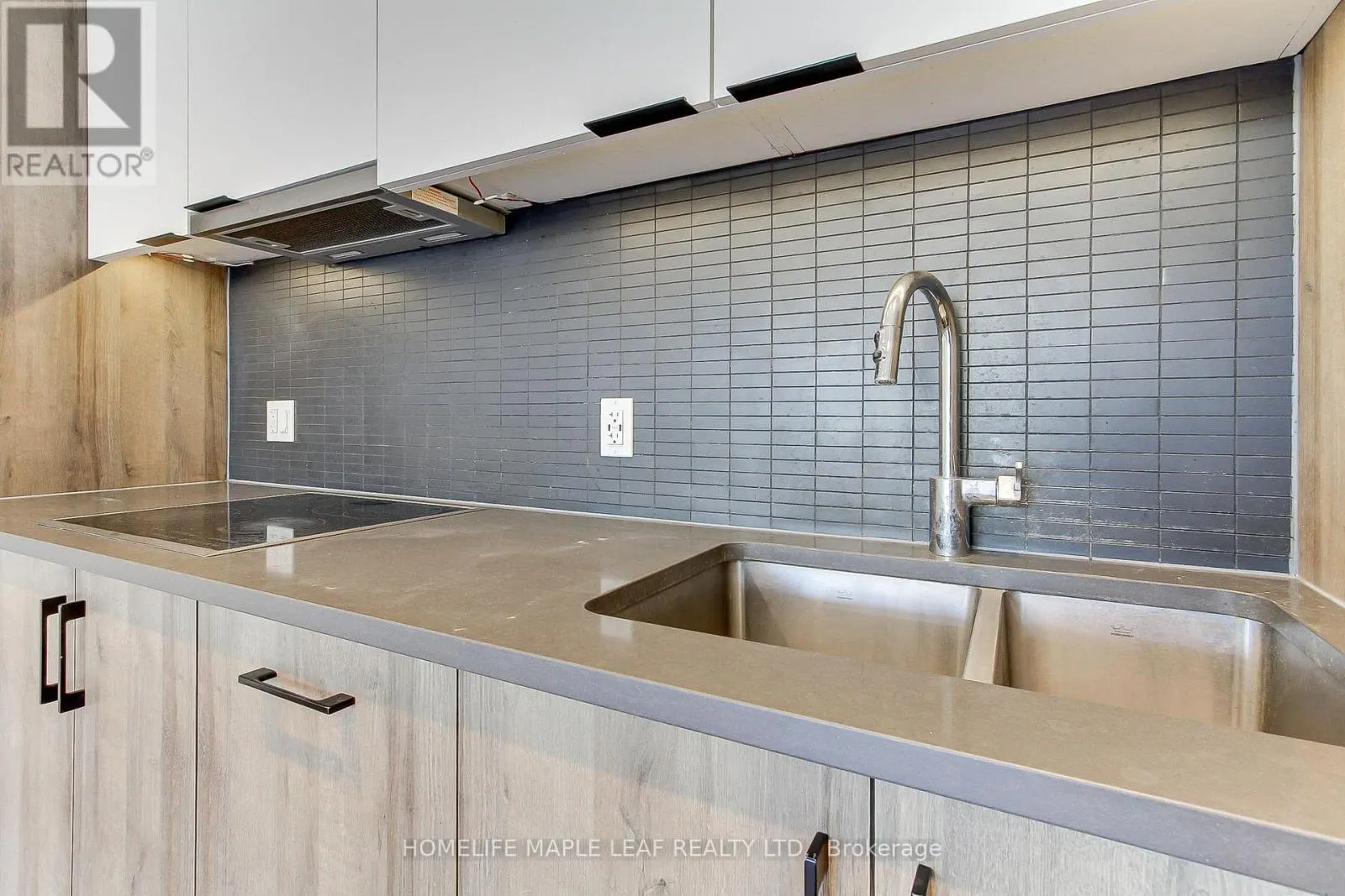 103 - 741 KING STREET W