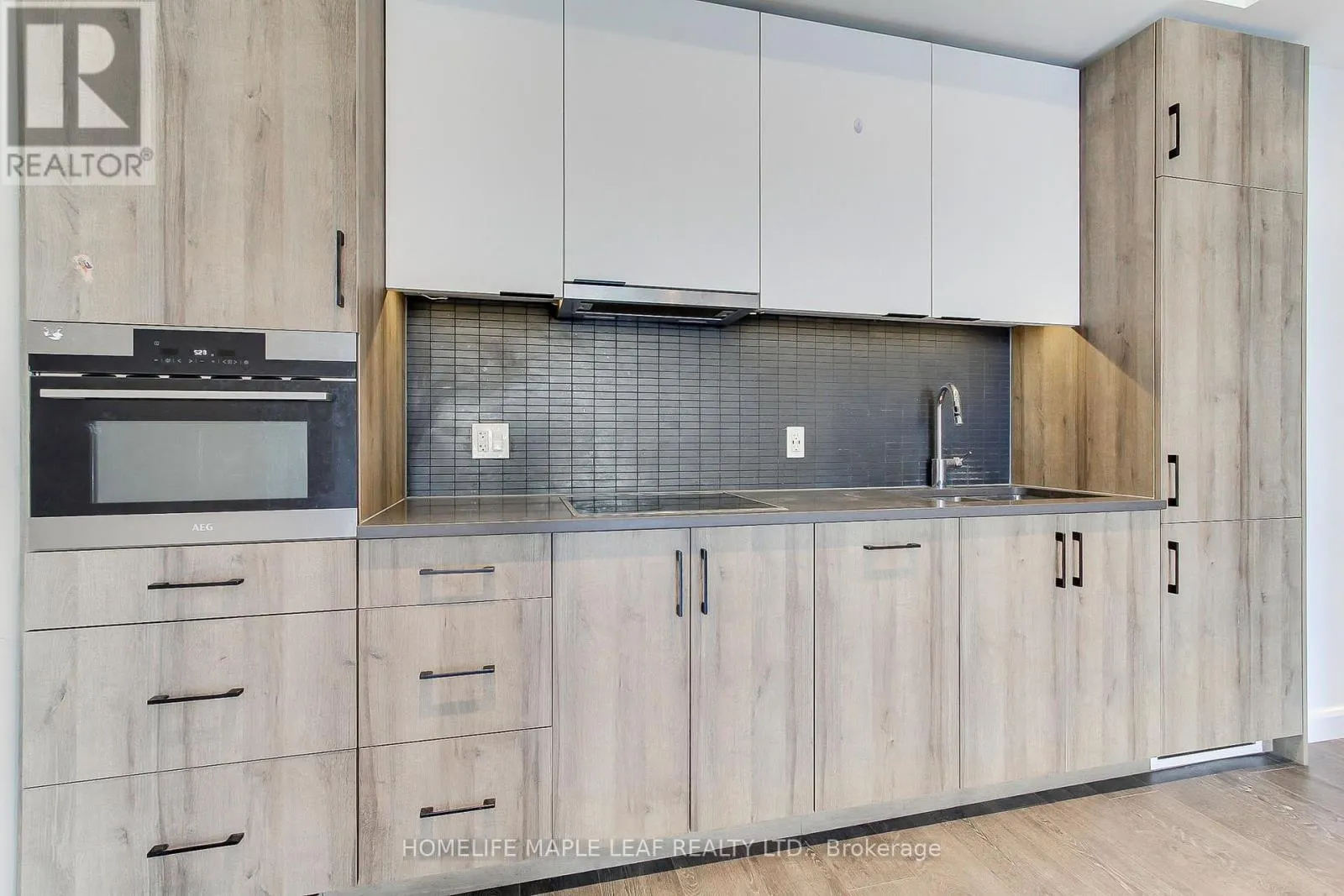 103 - 741 KING STREET W
