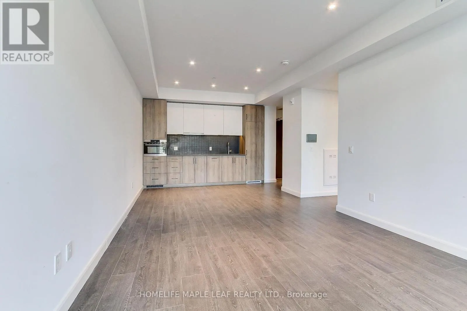 103 - 741 KING STREET W