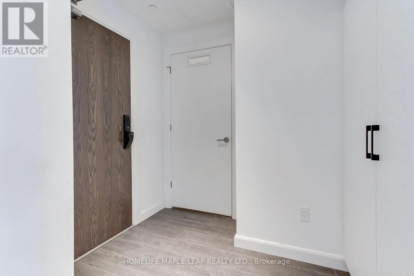 103 - 741 KING STREET W