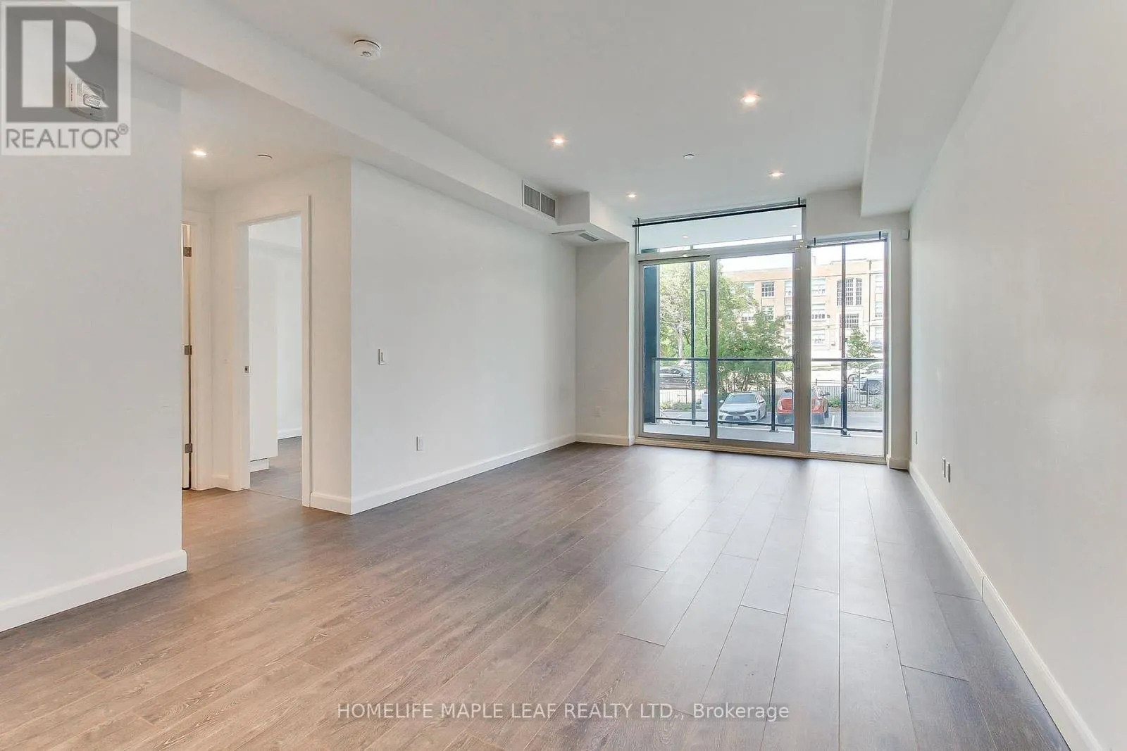 103 - 741 KING STREET W