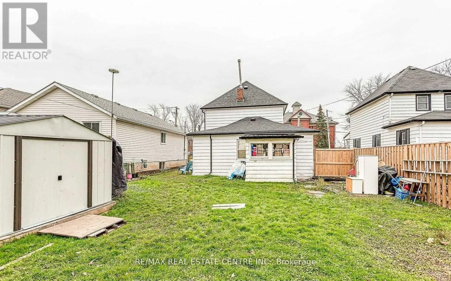 18 FORKS ROAD E