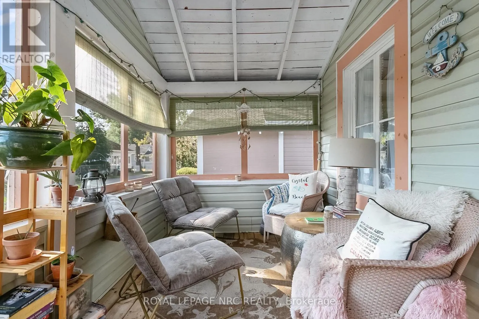 373 OAKWOOD AVENUE