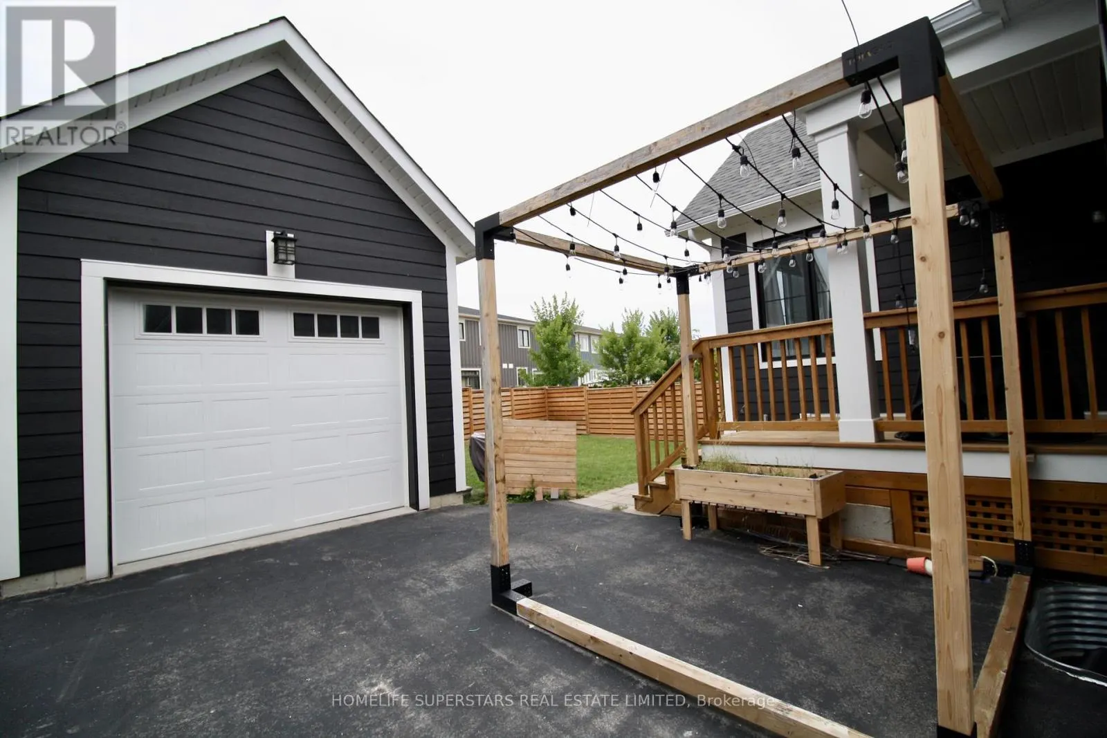 157 YELLOW BIRCH CRESCENT