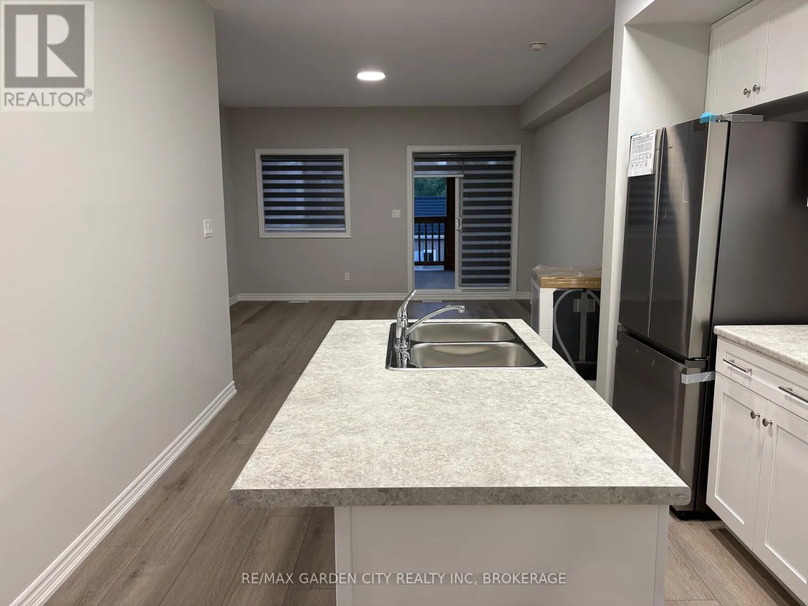 MAIN - 75 SUPERIOR STREET, #Main
