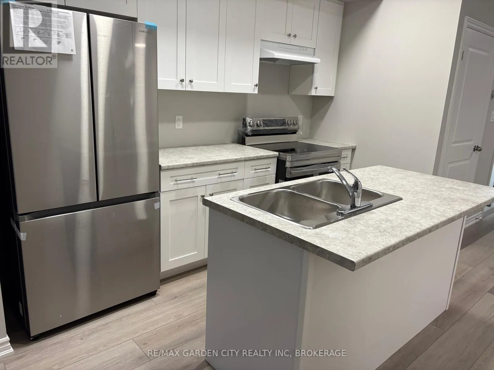 MAIN - 75 SUPERIOR STREET, #Main