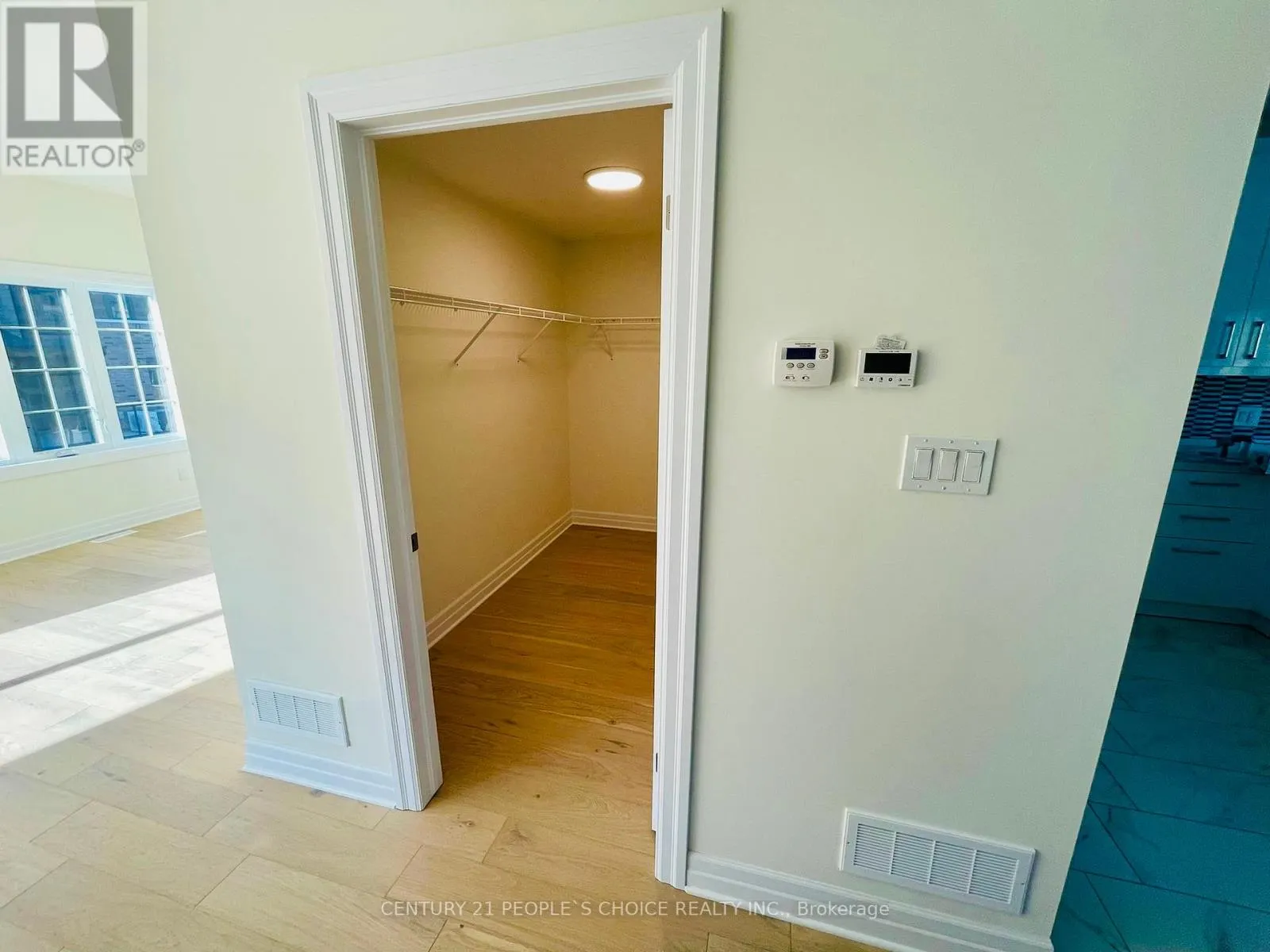 45 - 2610 KETTERING PLACE