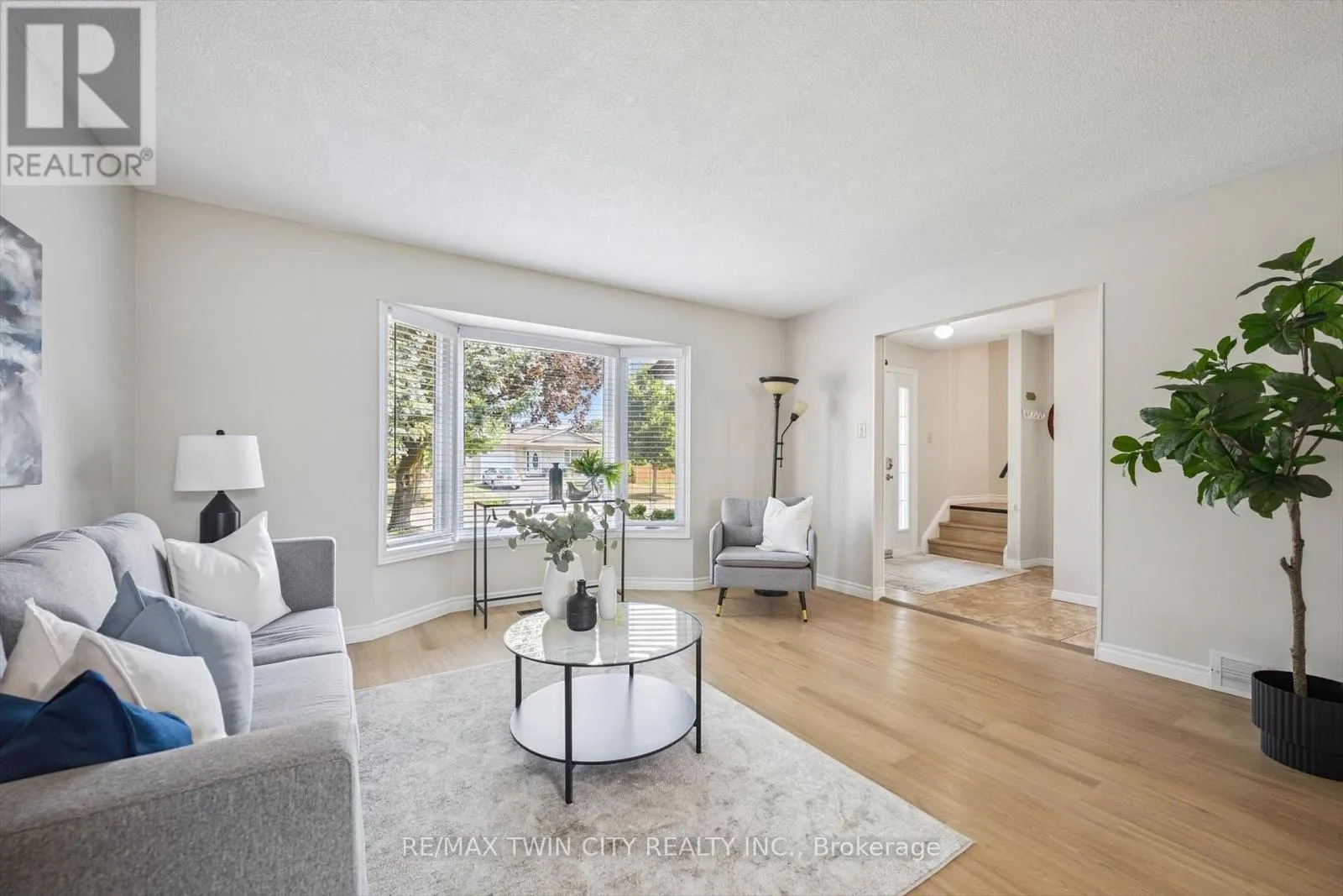 136 ST JEROME CRESCENT
