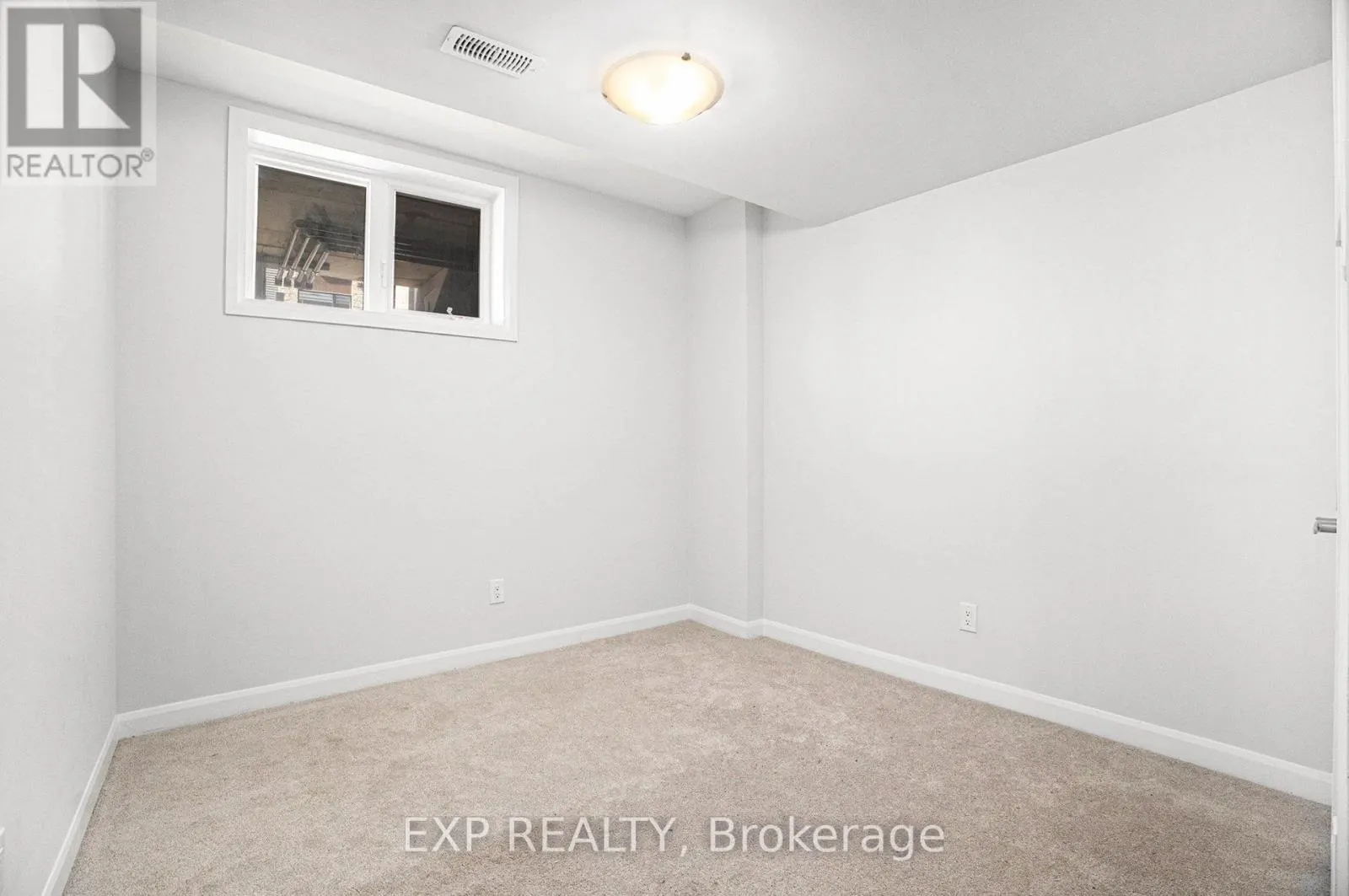 1523 CREEKWAY PRIVATE