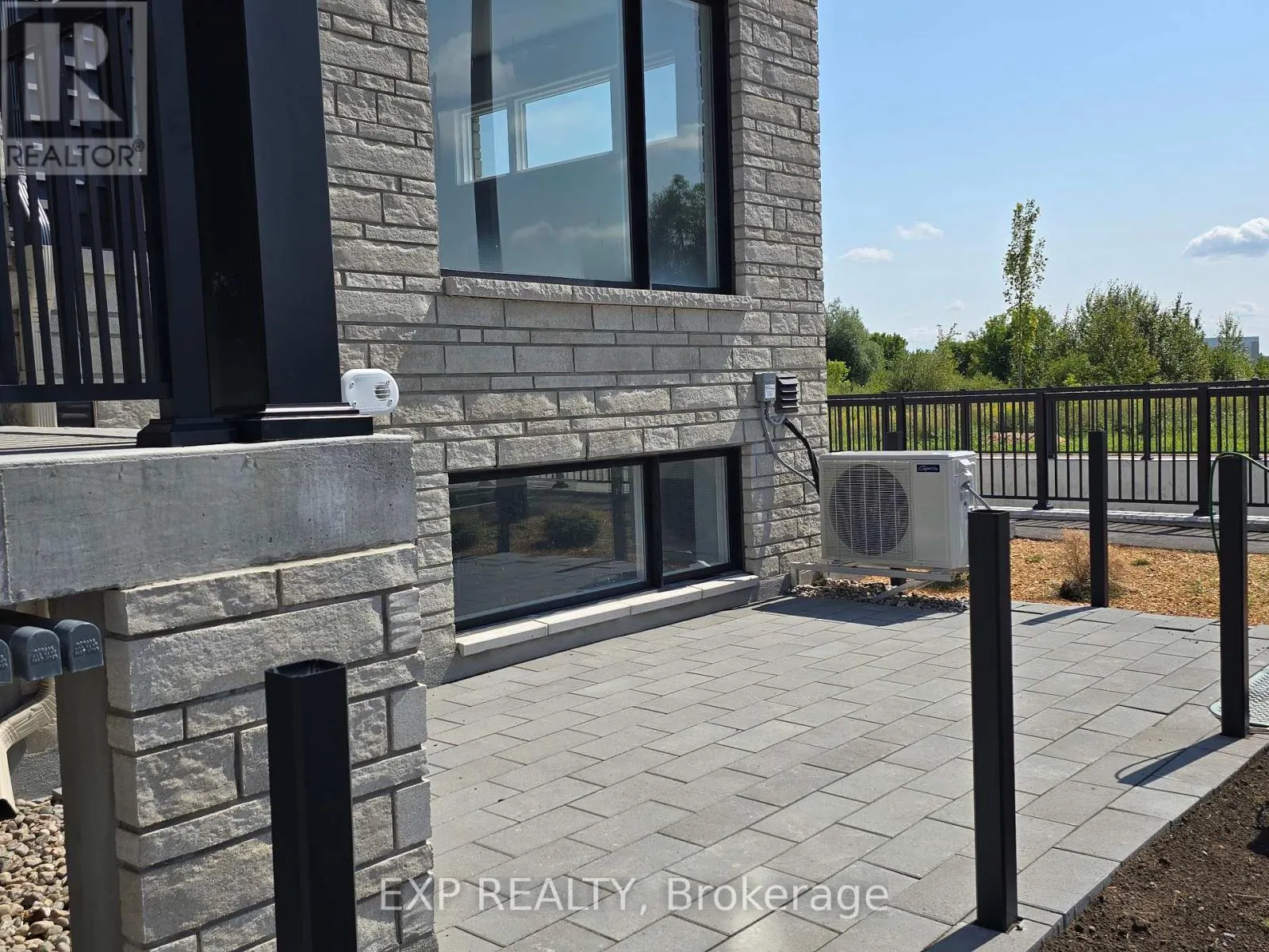 1523 CREEKWAY PRIVATE