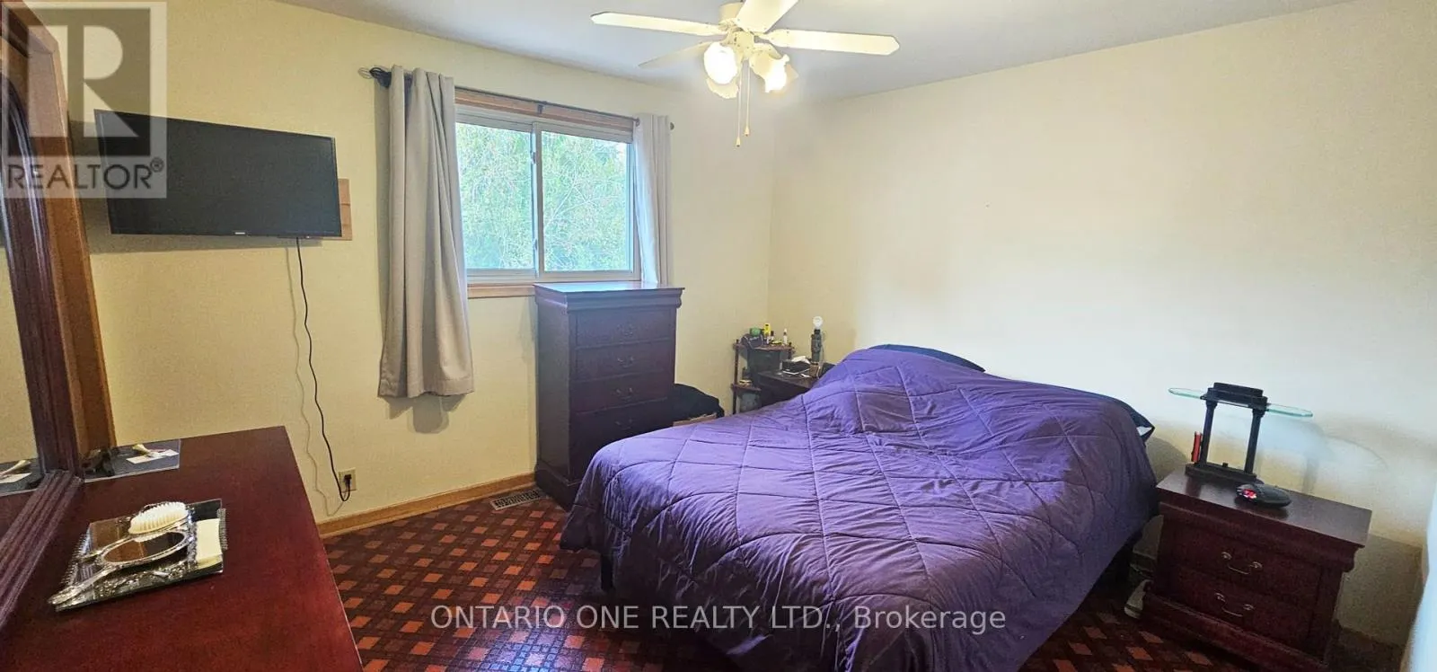 15 WELDON ROAD