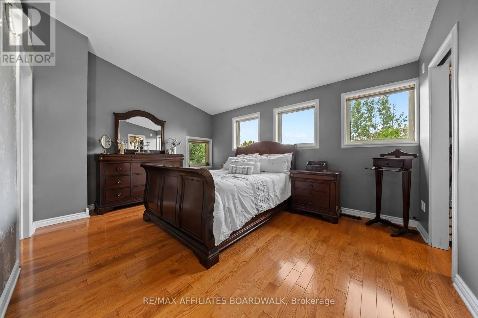 1700 LAKESHORE DRIVE