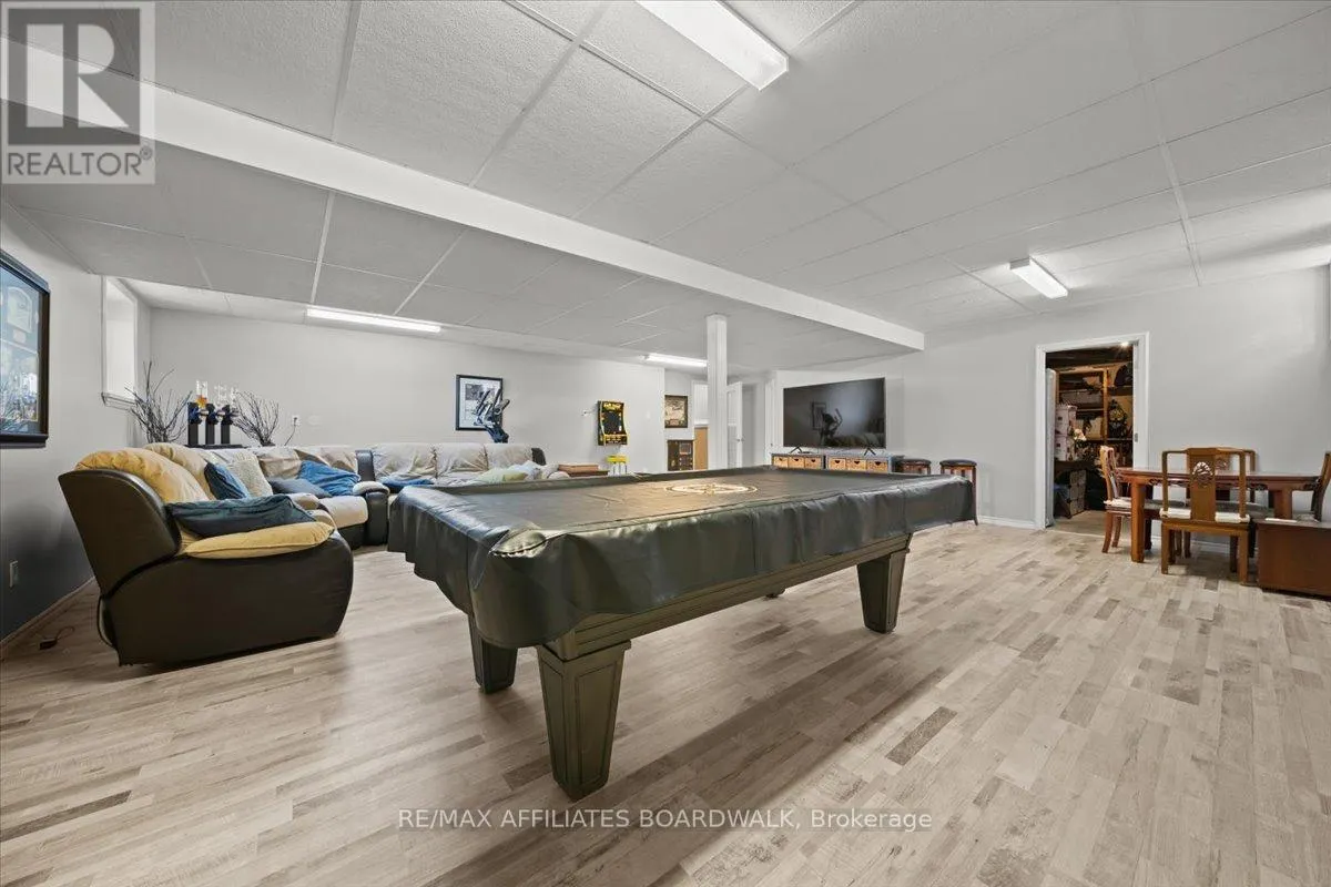 1700 LAKESHORE DRIVE