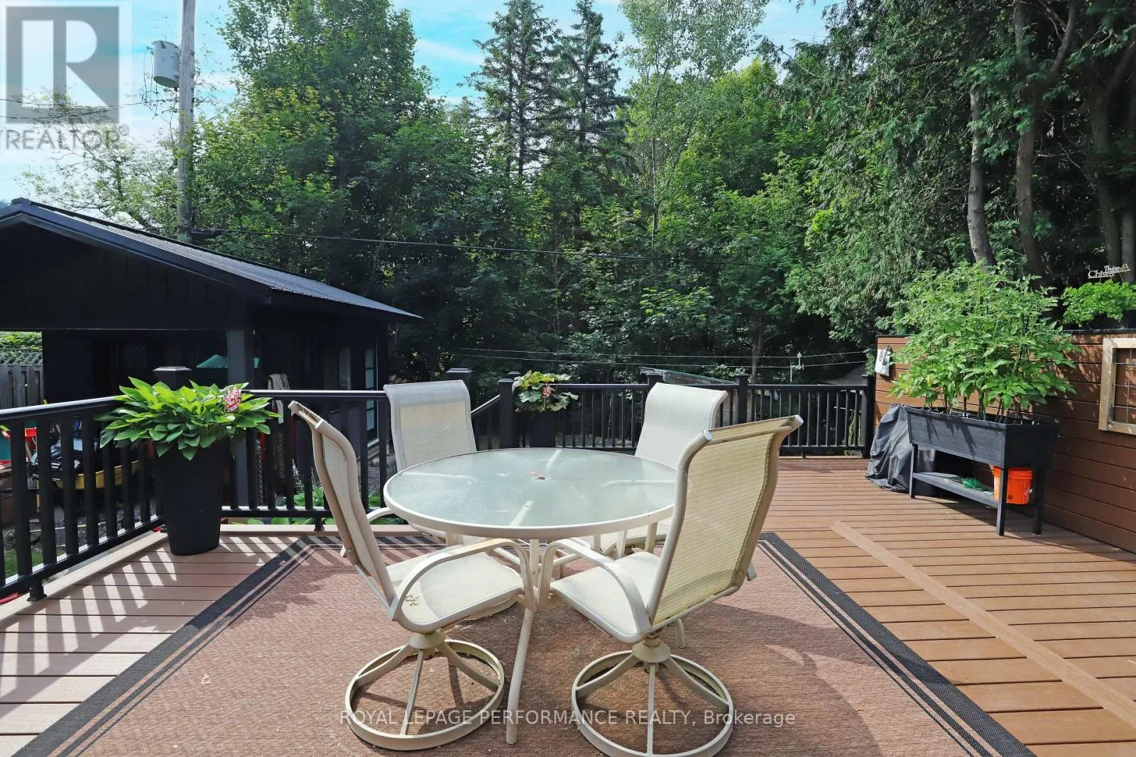 MAIN FLOOR - 926 CHARLESWOOD AVENUE