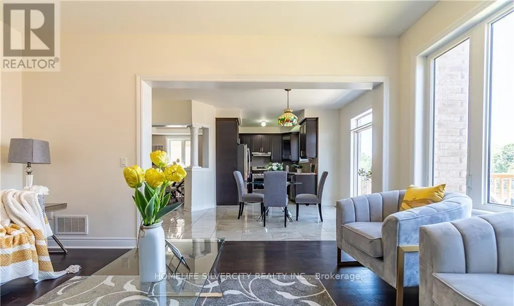 1029 UPPER THAMES DRIVE