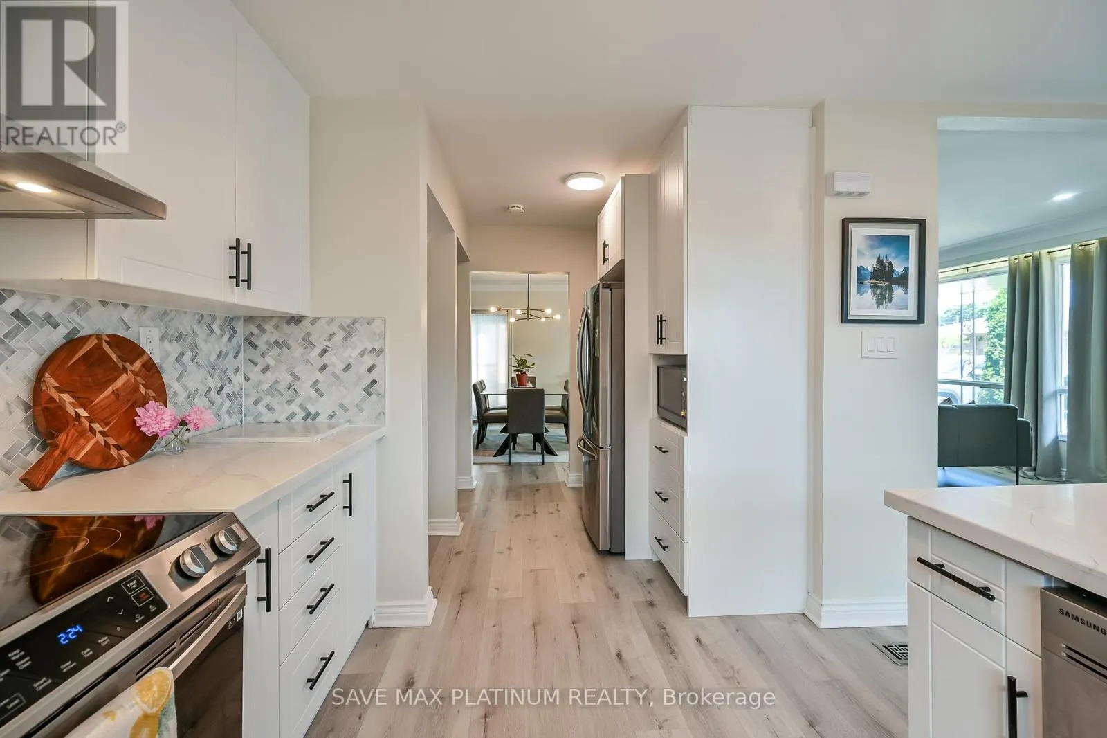 18 GARDENIA COURT