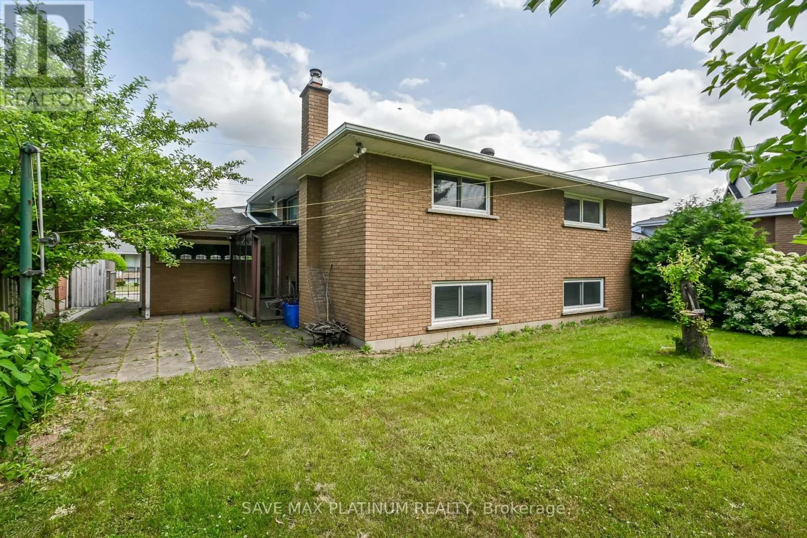 18 GARDENIA COURT