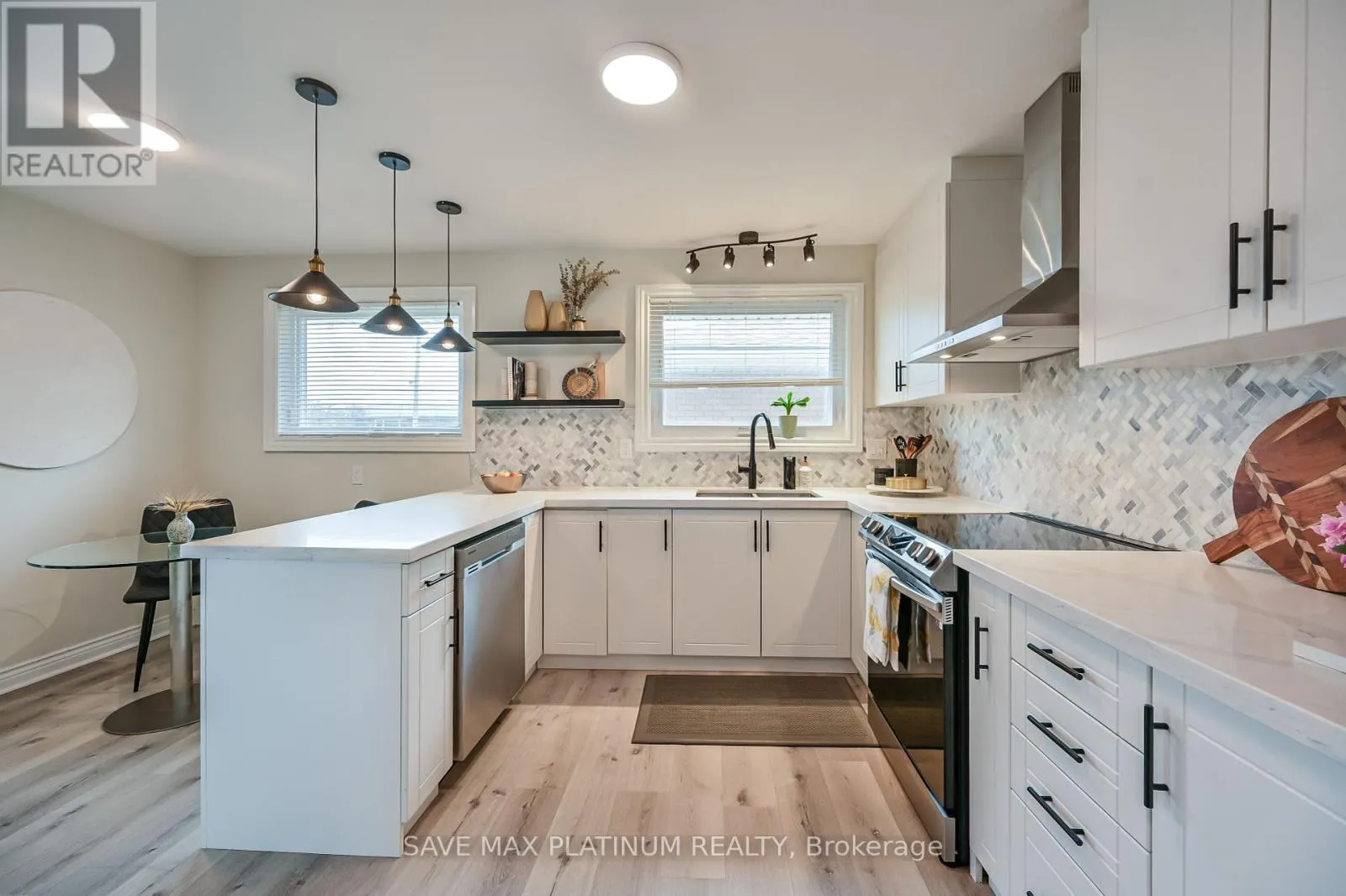18 GARDENIA COURT