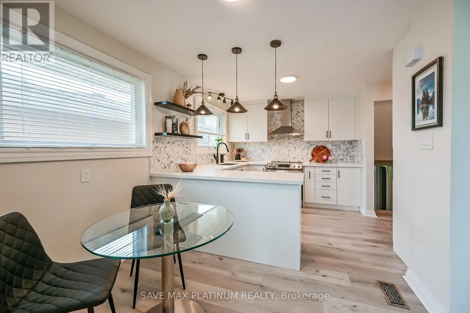 18 GARDENIA COURT
