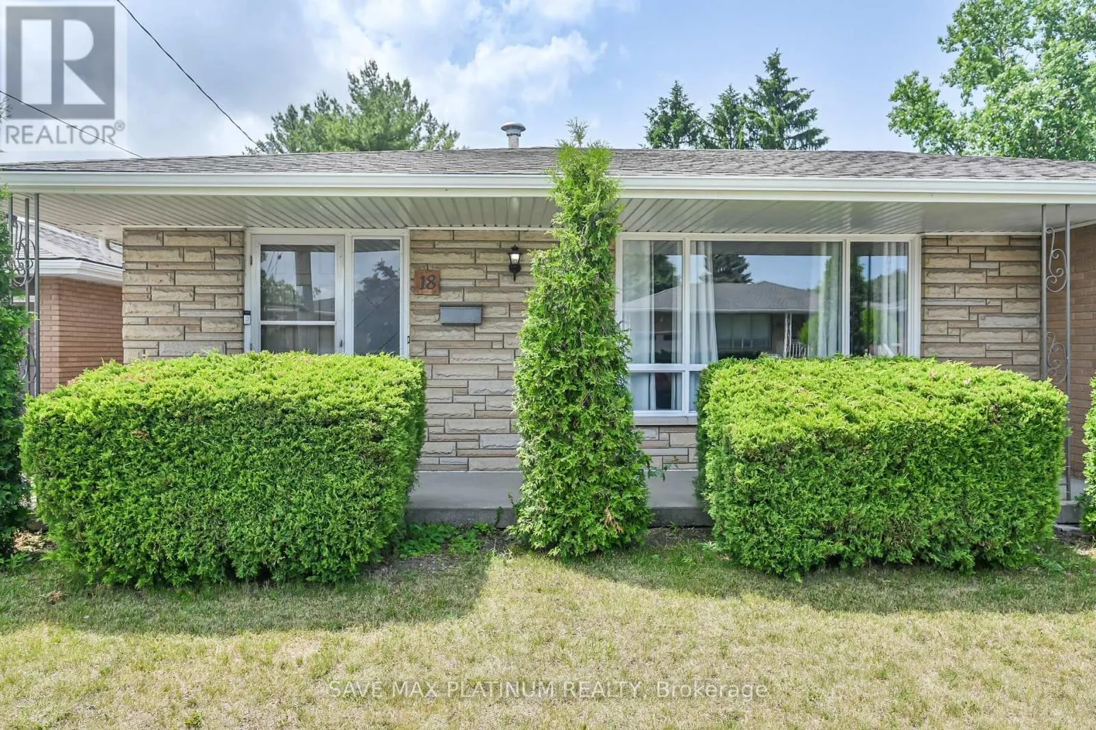 18 GARDENIA COURT