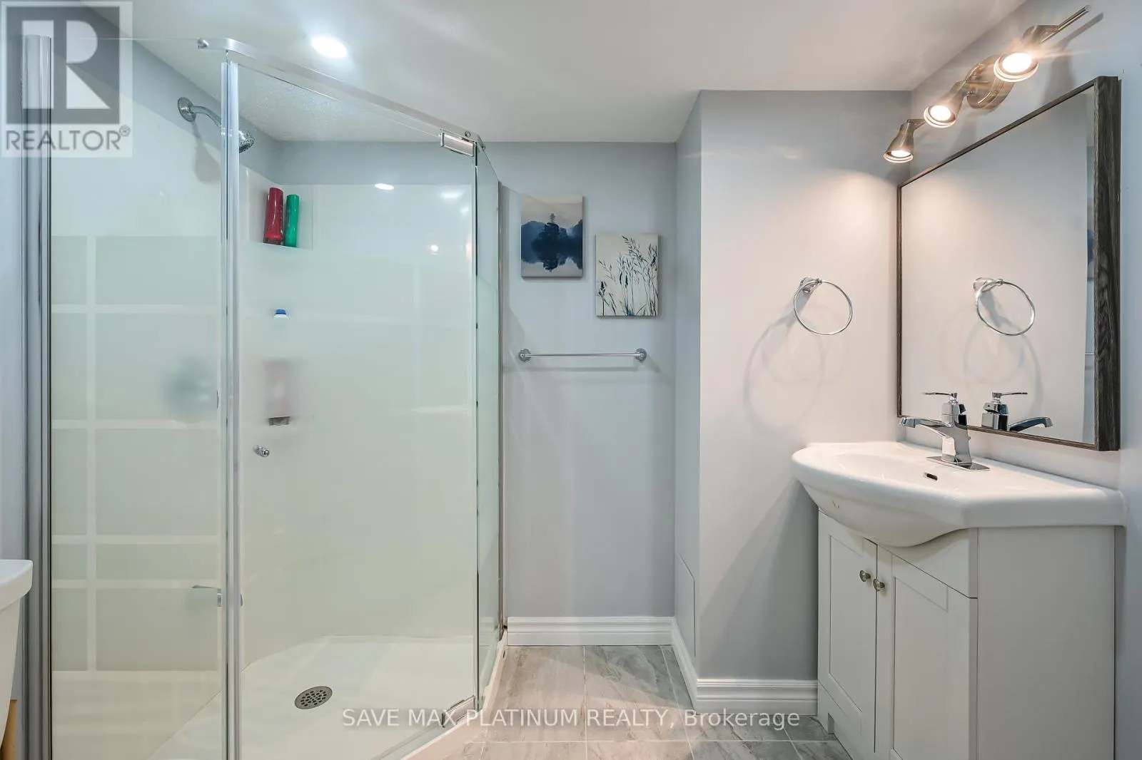 18 GARDENIA COURT