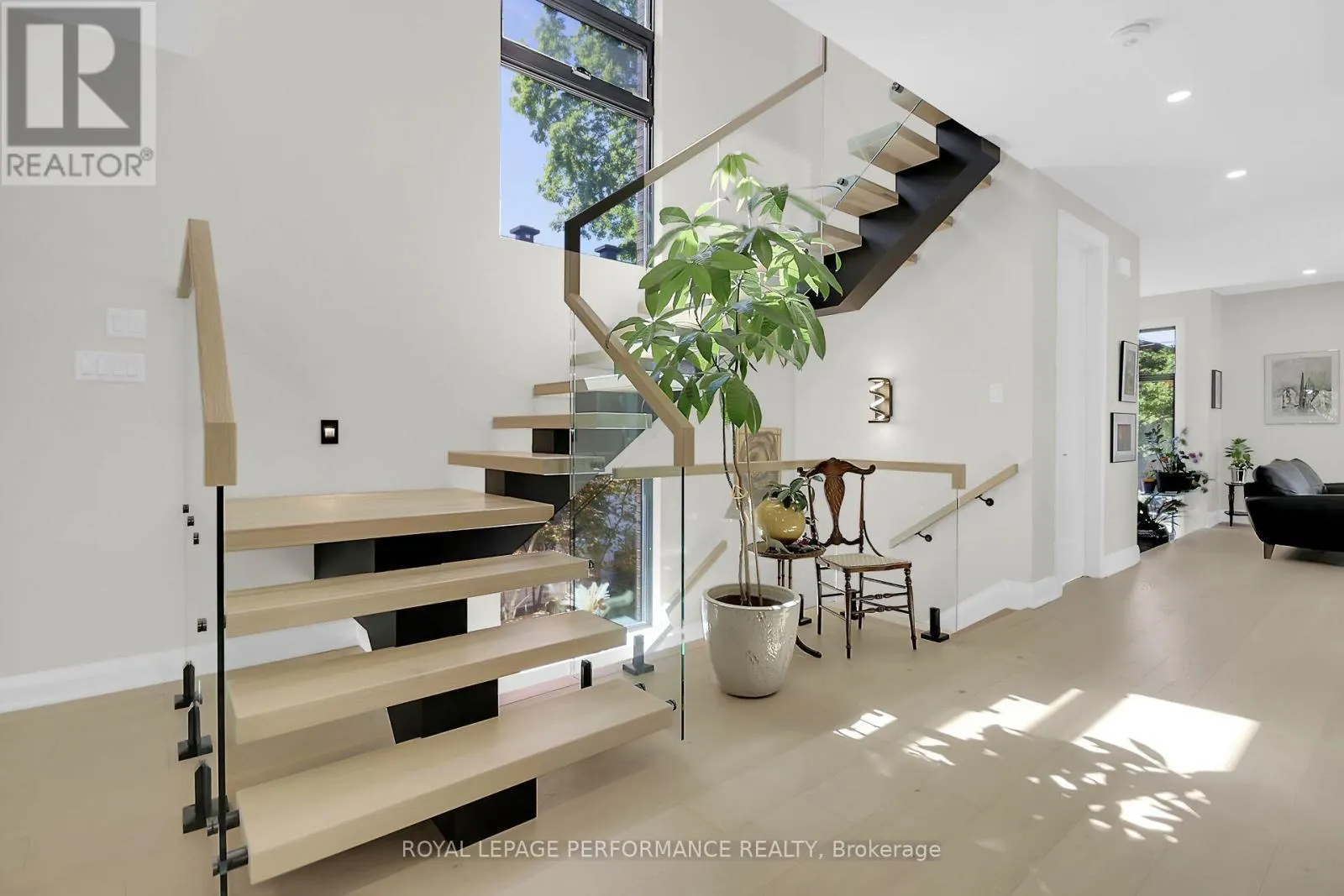 525 EDISON AVENUE