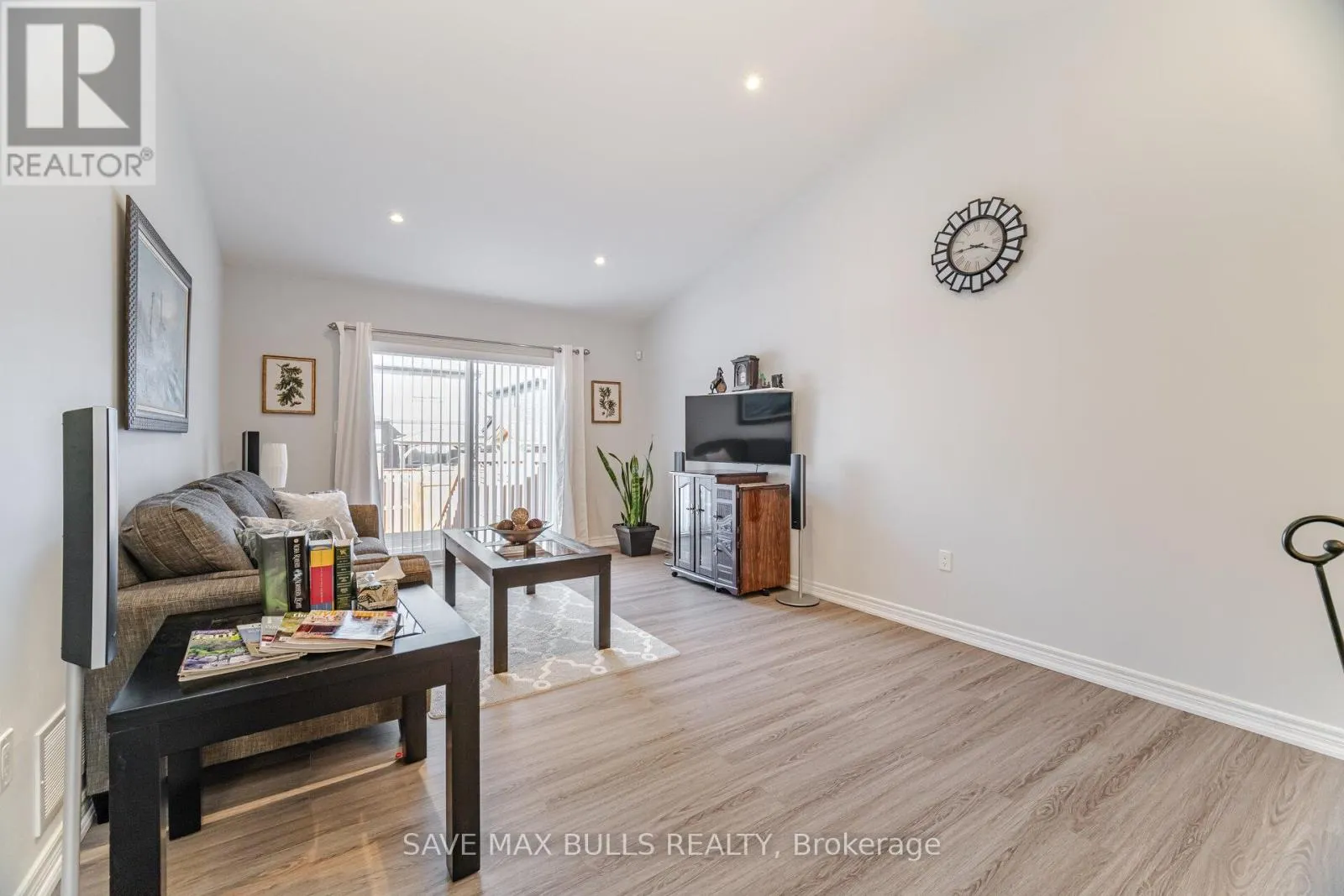 127 ACACIA ROAD