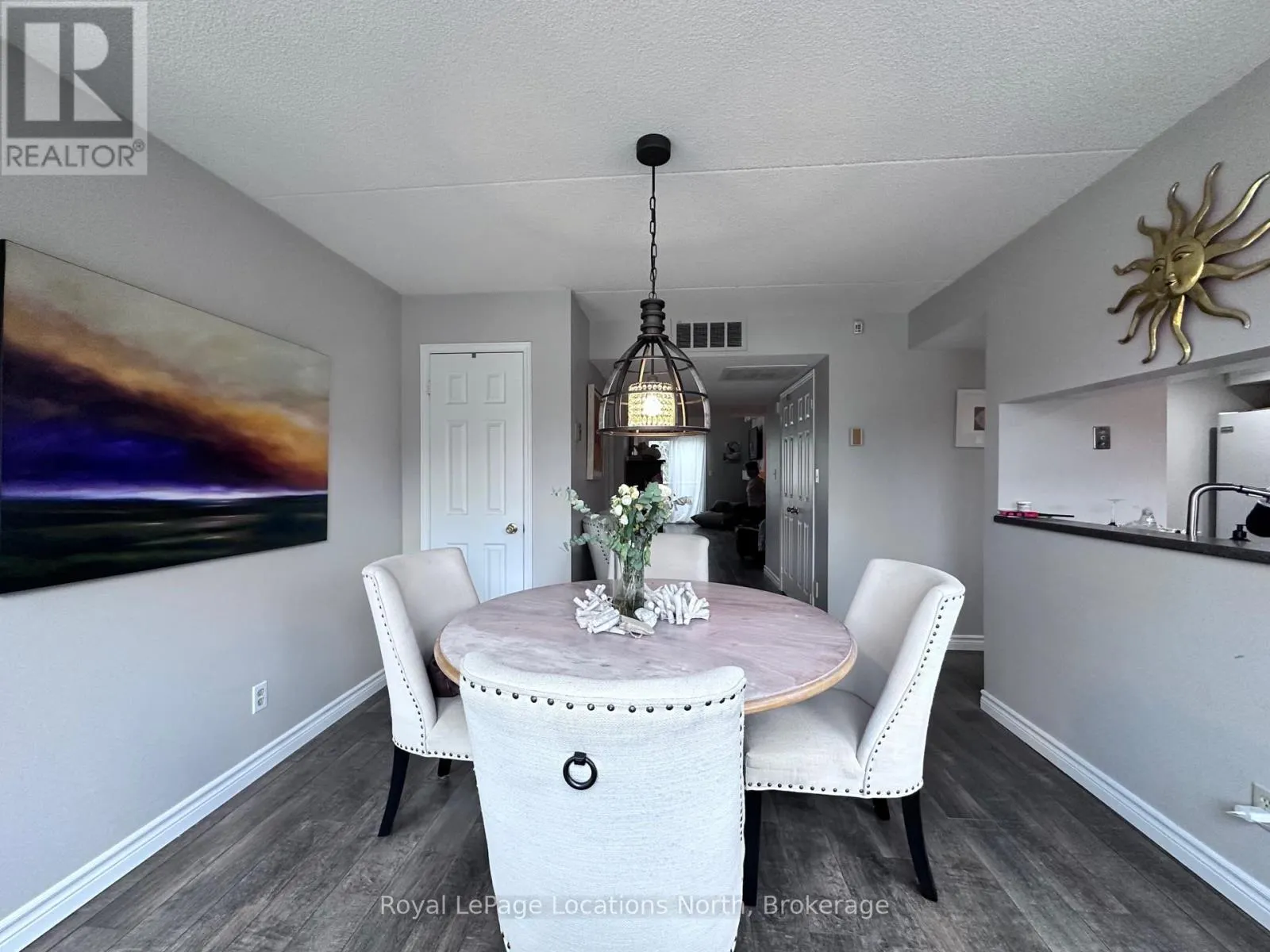 206 - 107 WINTERGREEN PLACE, #206