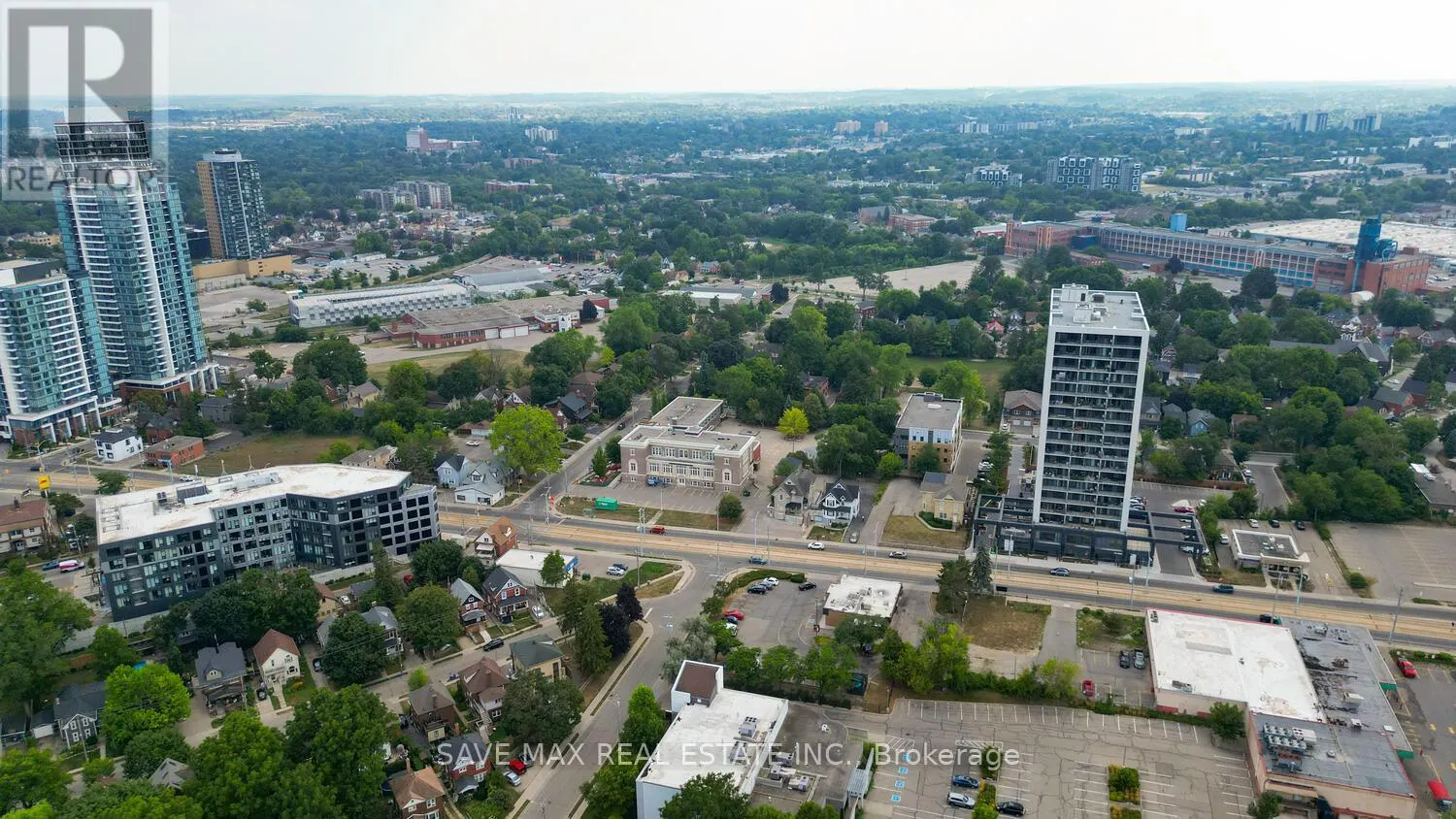 411 - 741 KING STREET W
