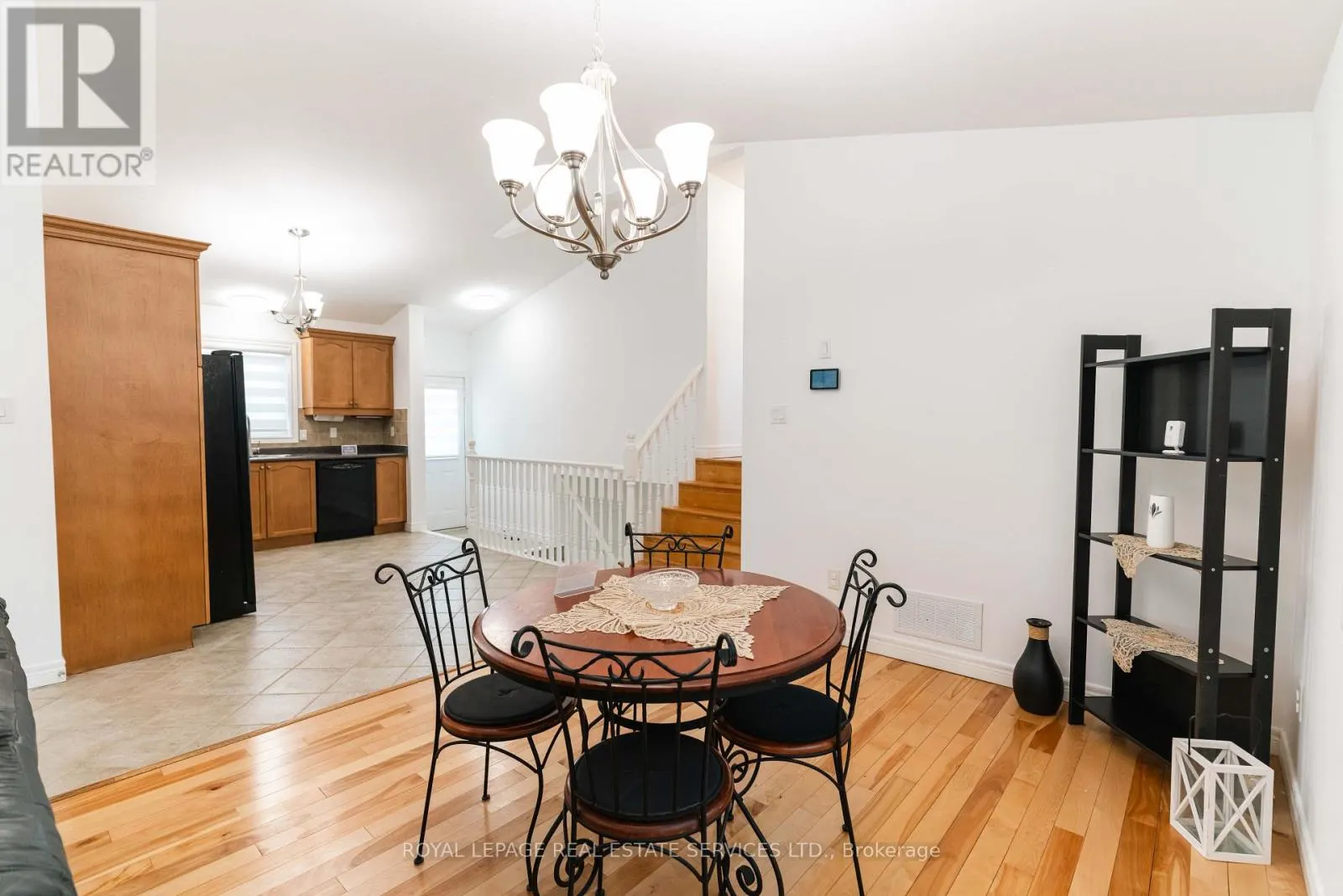 837 UPPER OTTAWA STREET