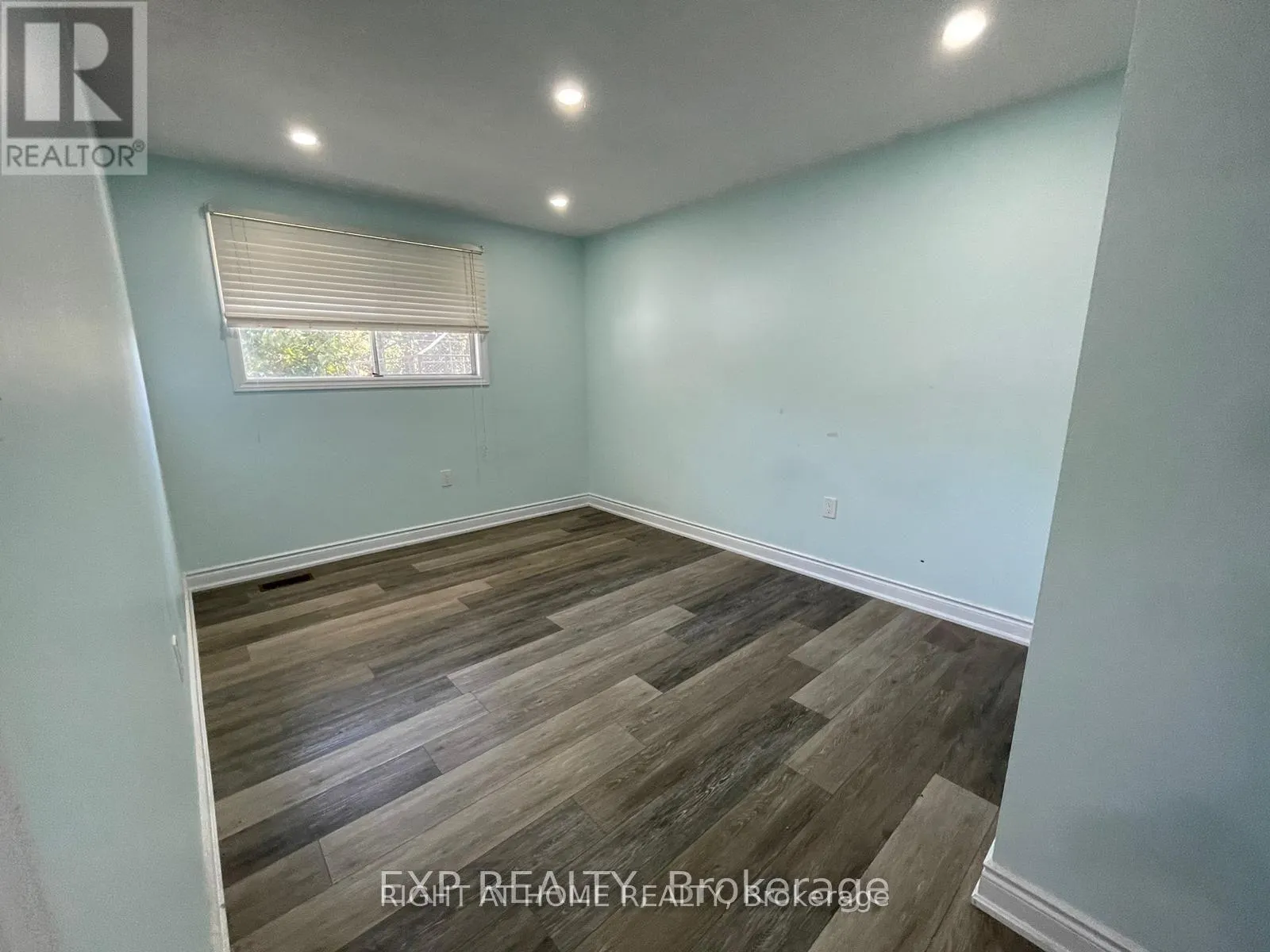 380 CHRISTIE STREET