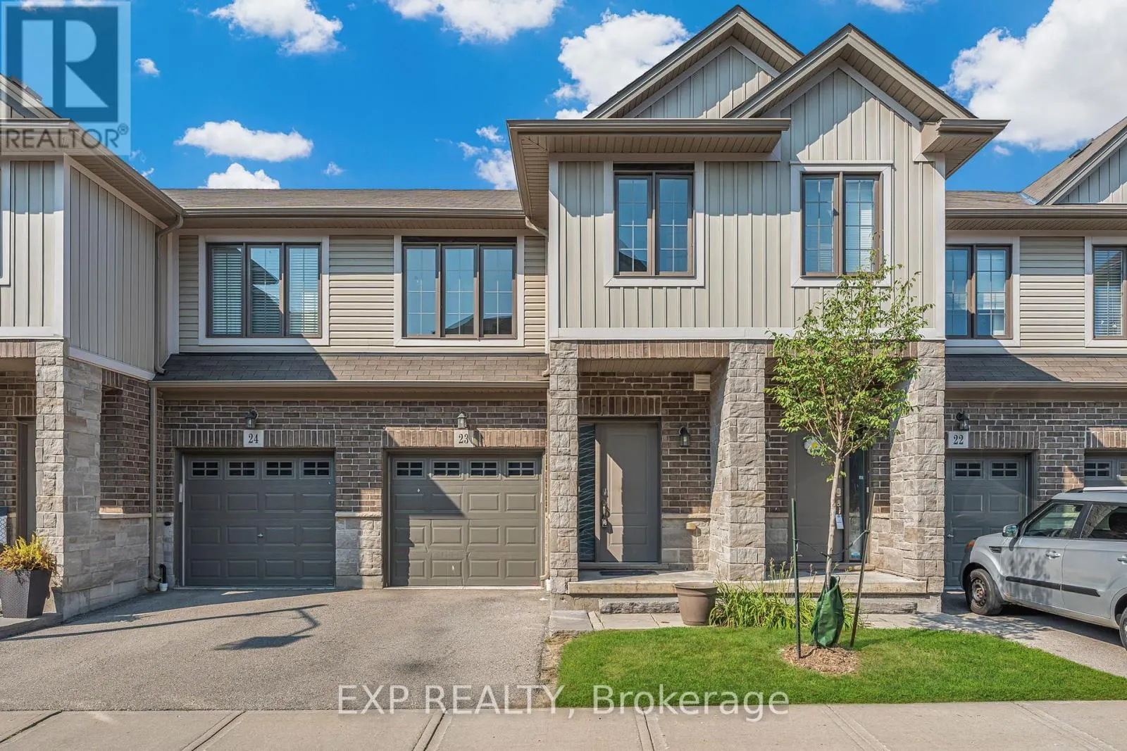 23 - 377 GLANCASTER ROAD