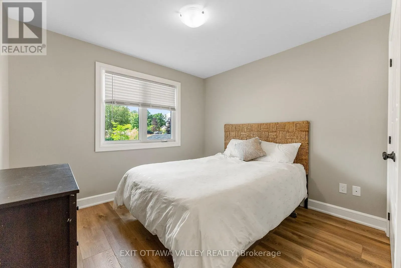 43 NORTHBROOK ROAD