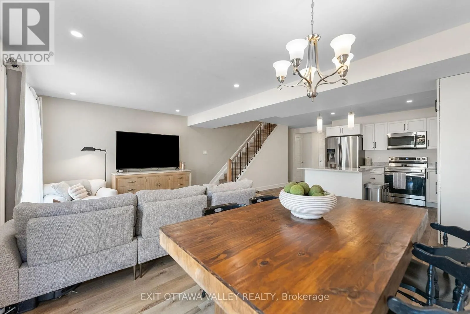 43 NORTHBROOK ROAD