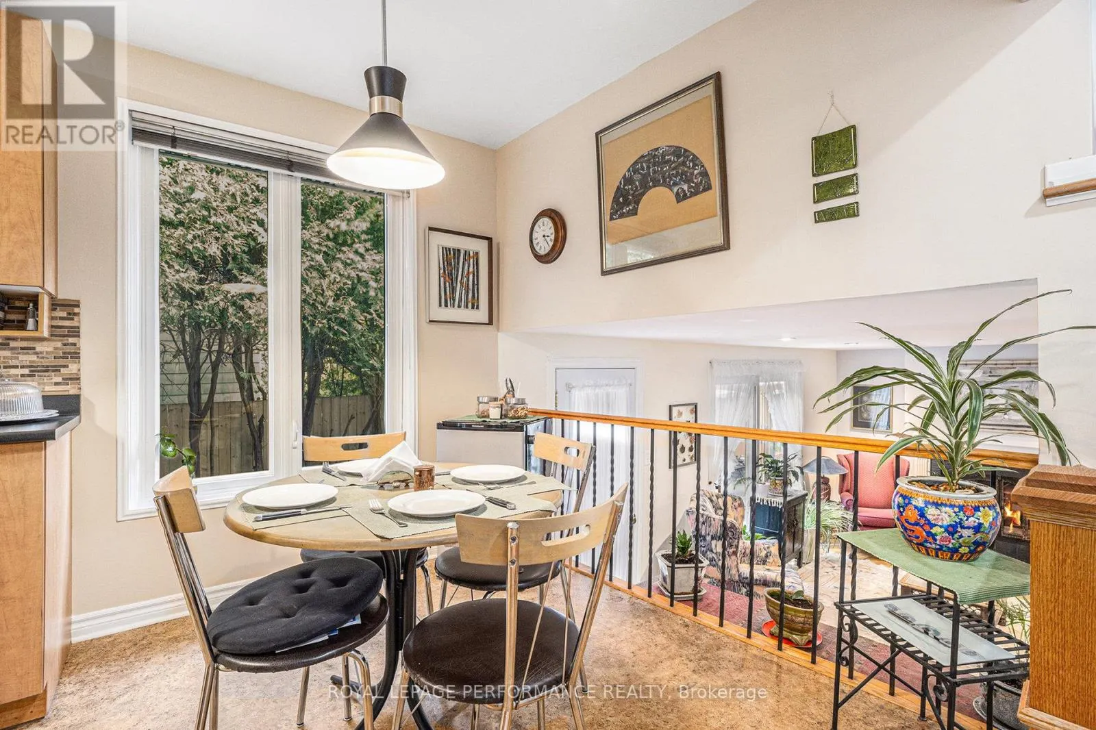1 WEDGEWOOD CRESCENT