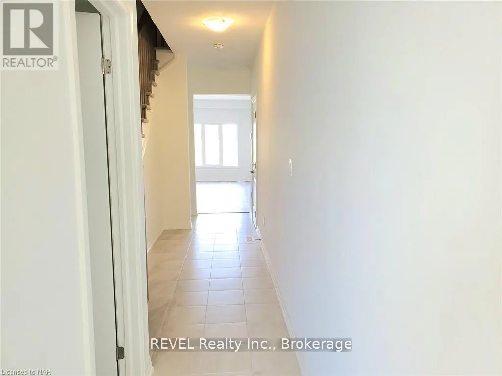 12 WEST CREEK COURT