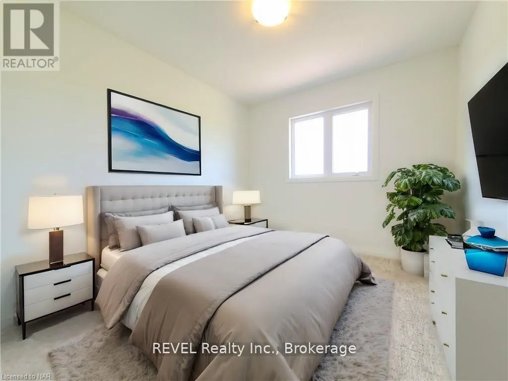 12 WEST CREEK COURT