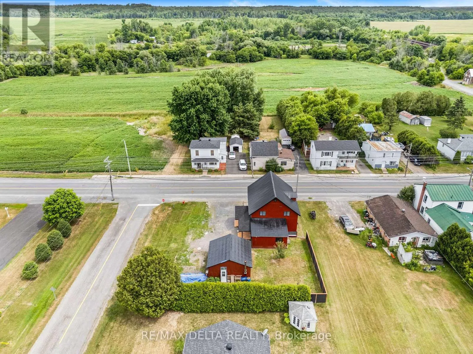 637 COUNTY ROAD 9 ROAD