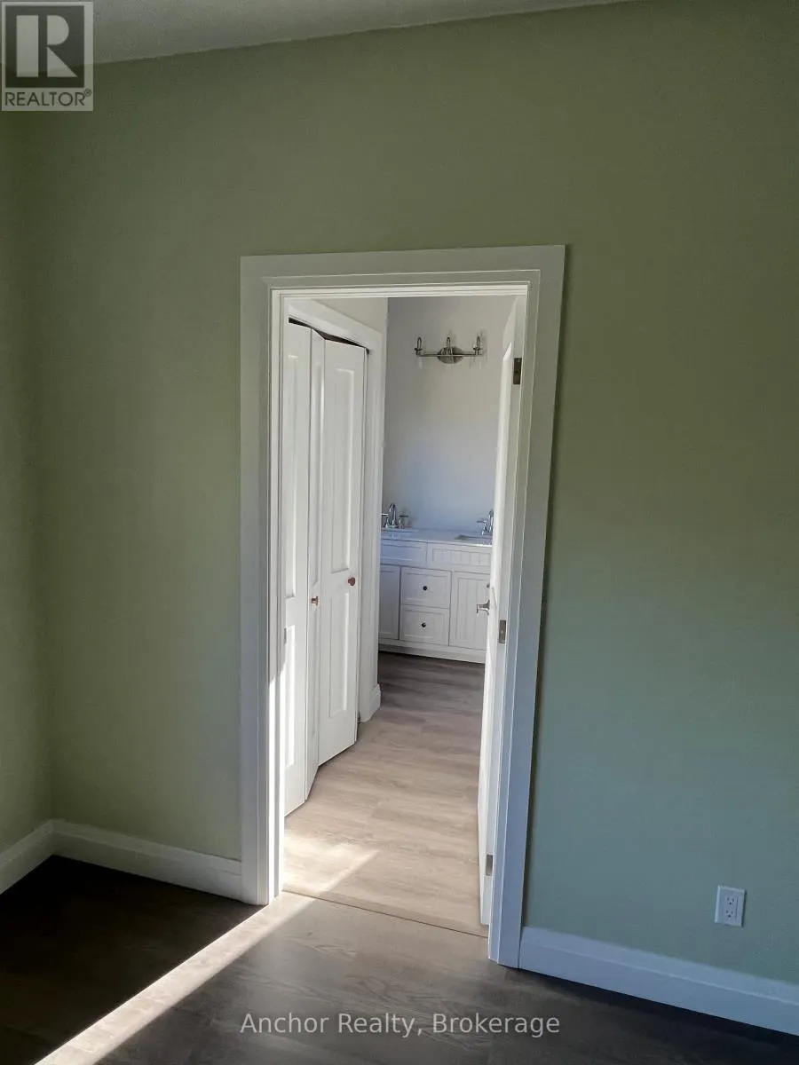 B - 625 WAGNER STREET, #B