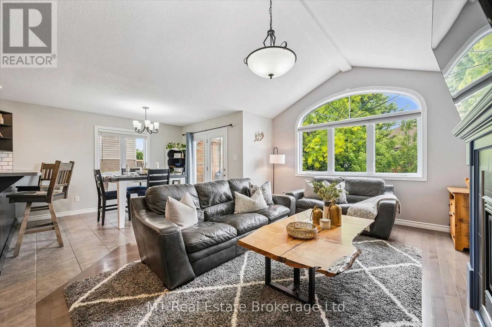 79 SPENCER DRIVE
