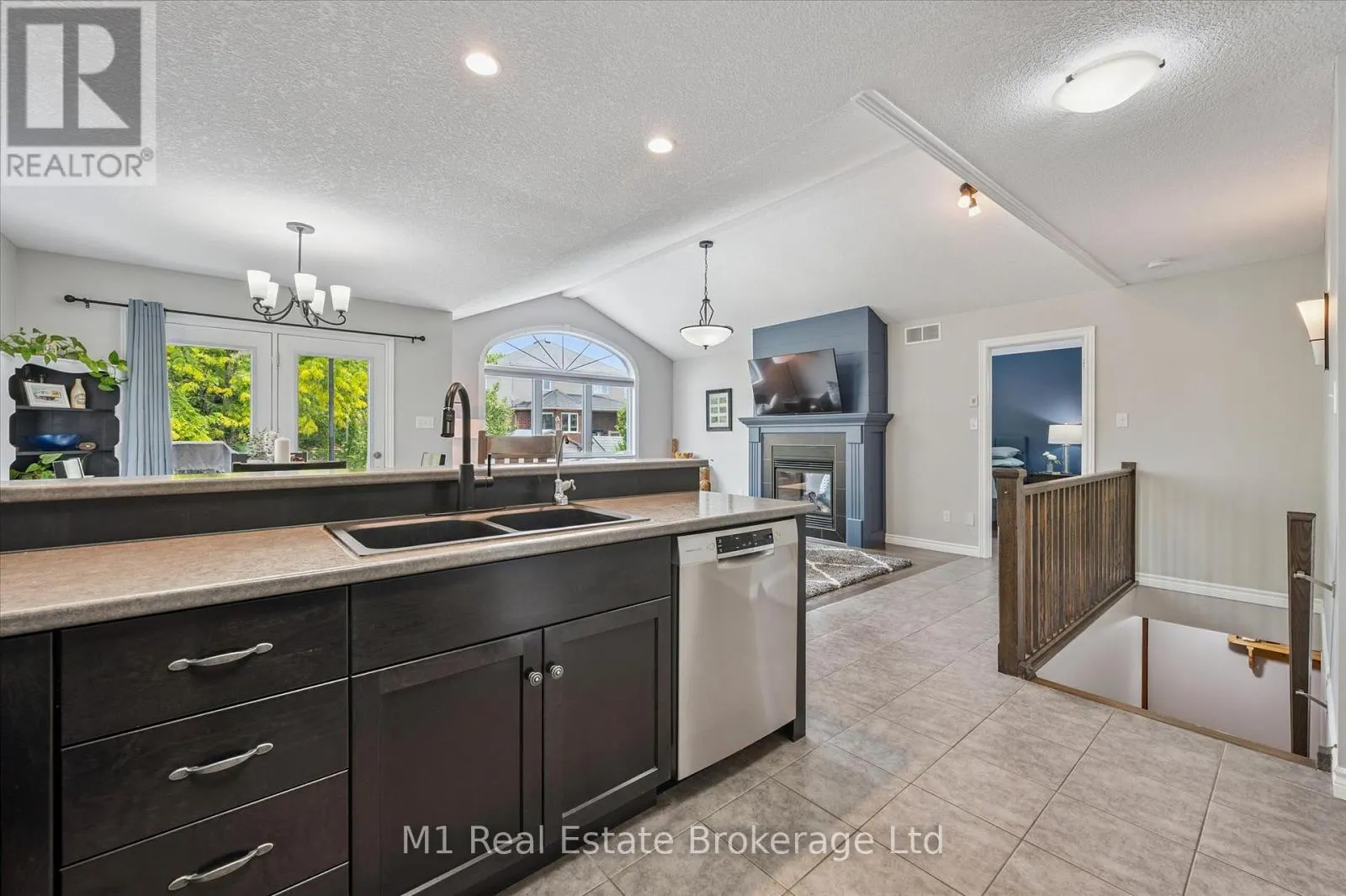 79 SPENCER DRIVE