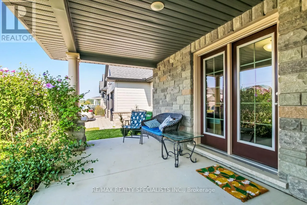 10 BIRCHALL LANE
