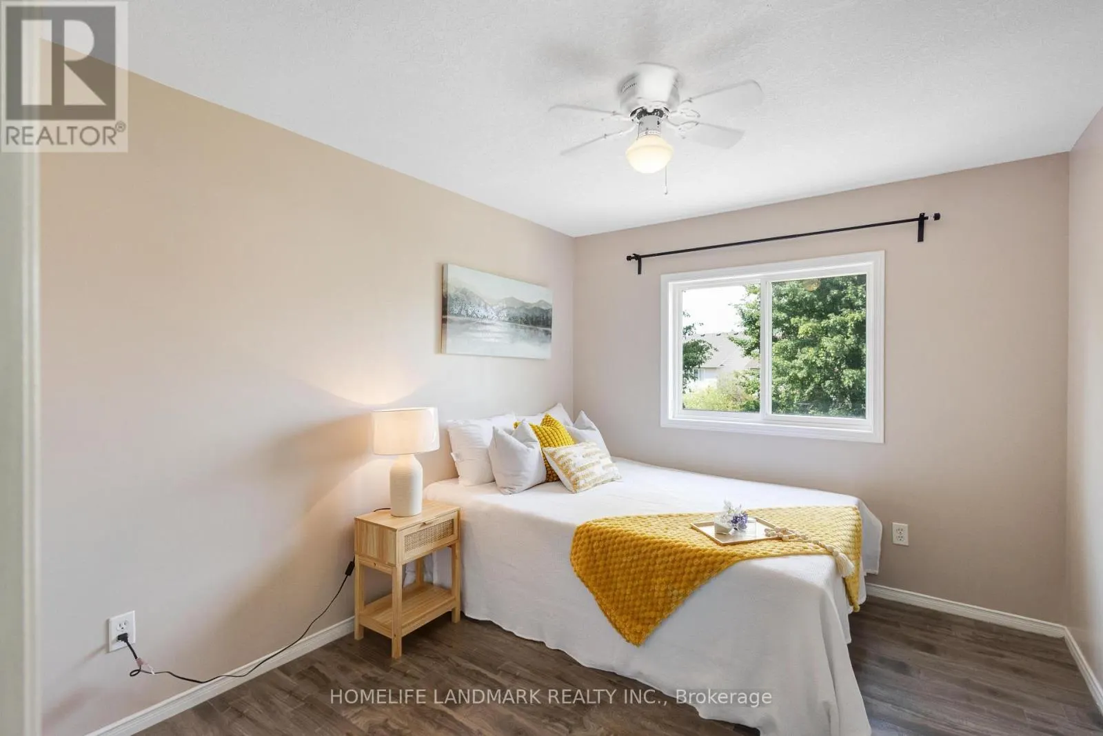 568 BEAVER CREEK CRESCENT