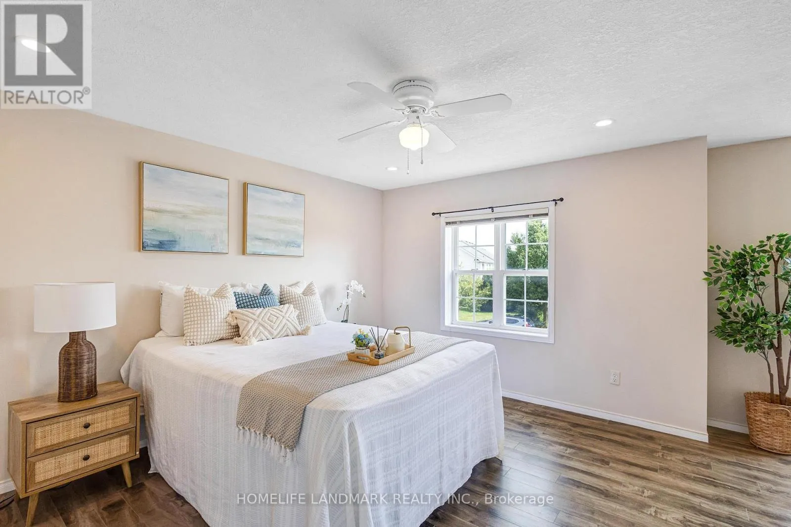 568 BEAVER CREEK CRESCENT
