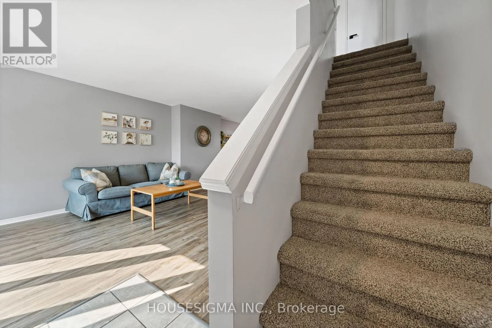 4 - 1225 CHEAPSIDE STREET, #4