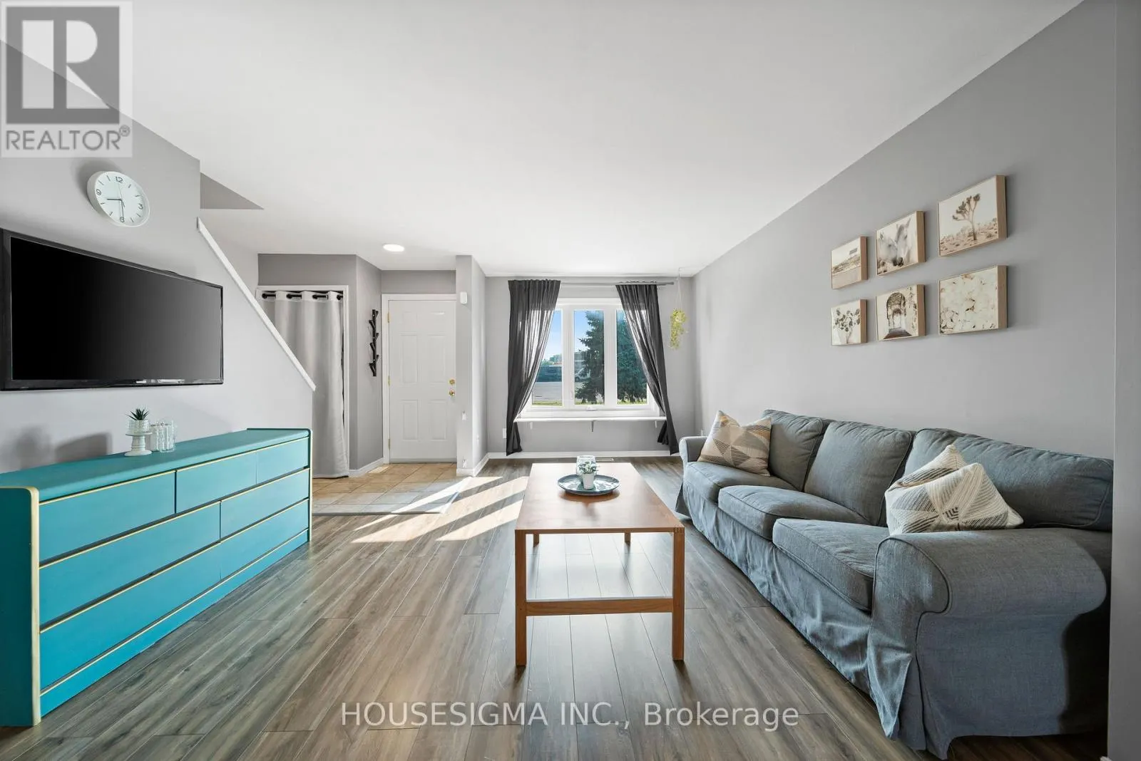 4 - 1225 CHEAPSIDE STREET, #4