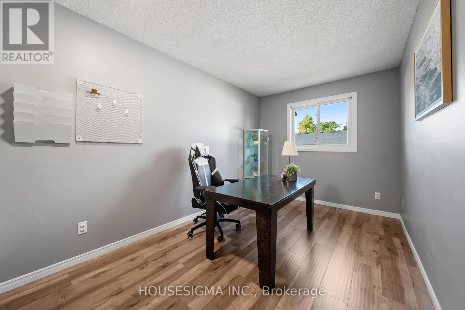 4 - 1225 CHEAPSIDE STREET, #4