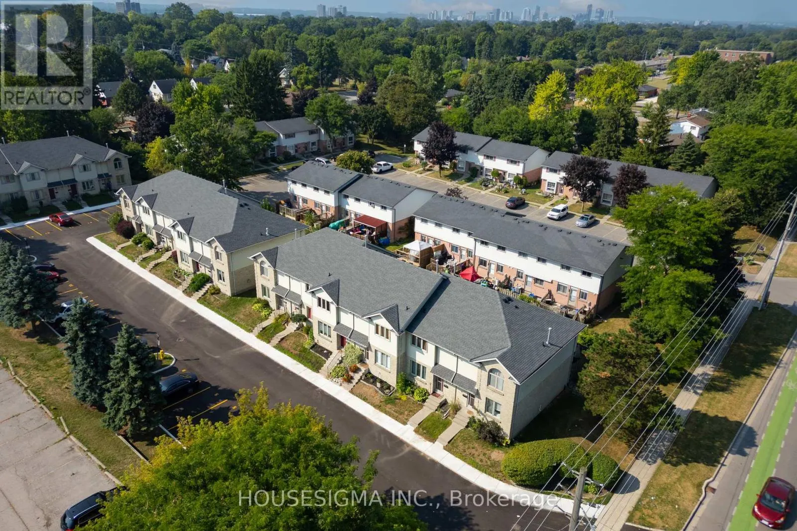 4 - 1225 CHEAPSIDE STREET, #4