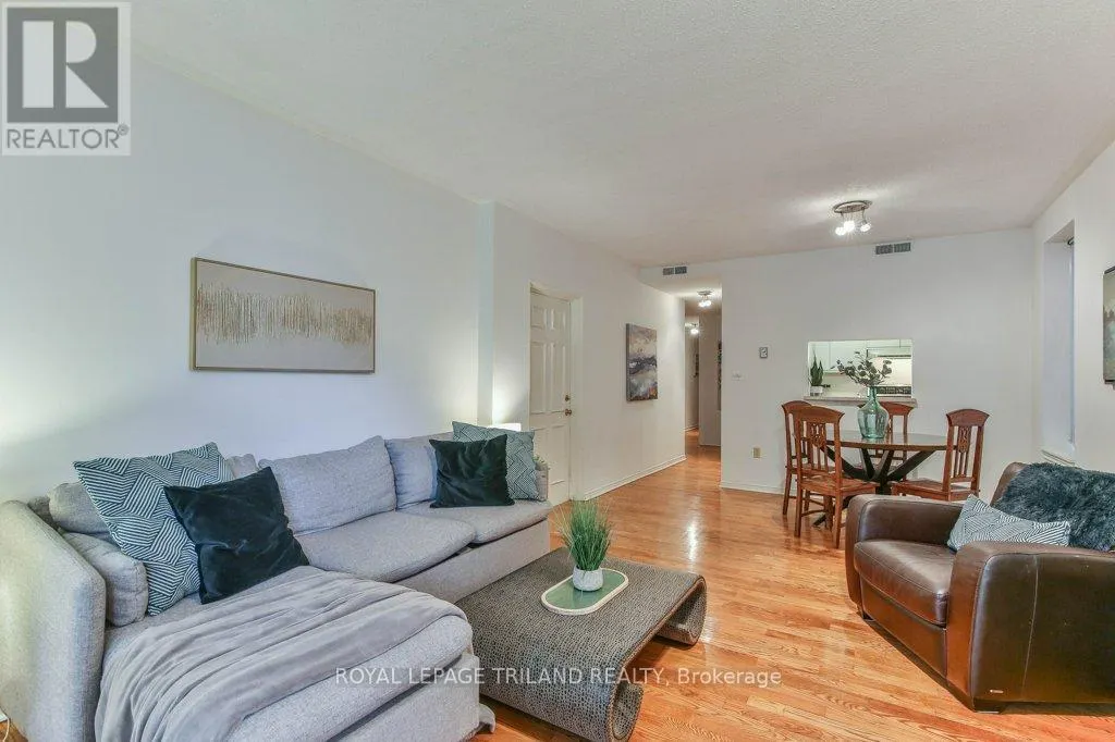 101 - 285 QUEENS AVENUE, #101