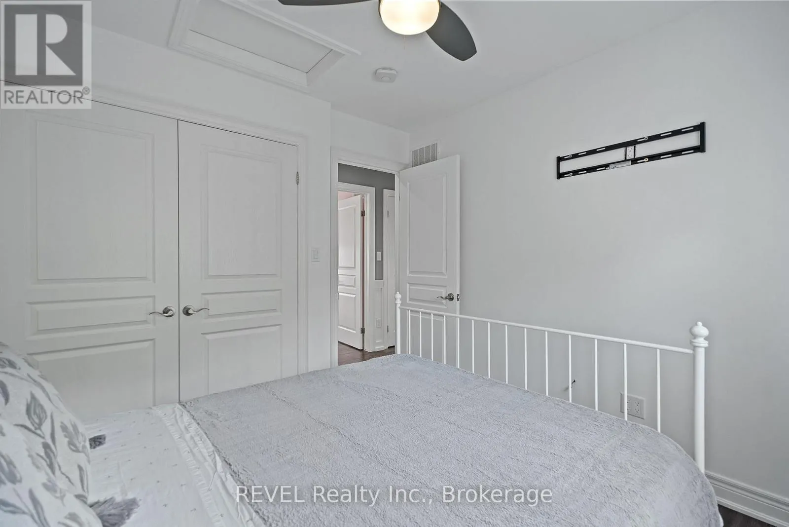 1018 KERBY STREET